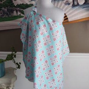 Udder Covers nursing shield in Brooklyn print